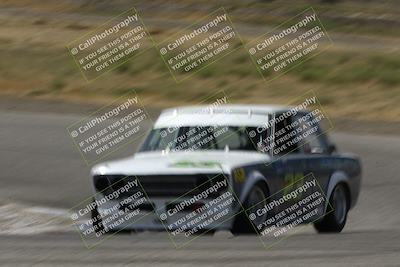 media/May-17-2025-VARA (Sat) [[ff3a2e4a11]]/Qualifying/Group 3/Off Ramp turn/